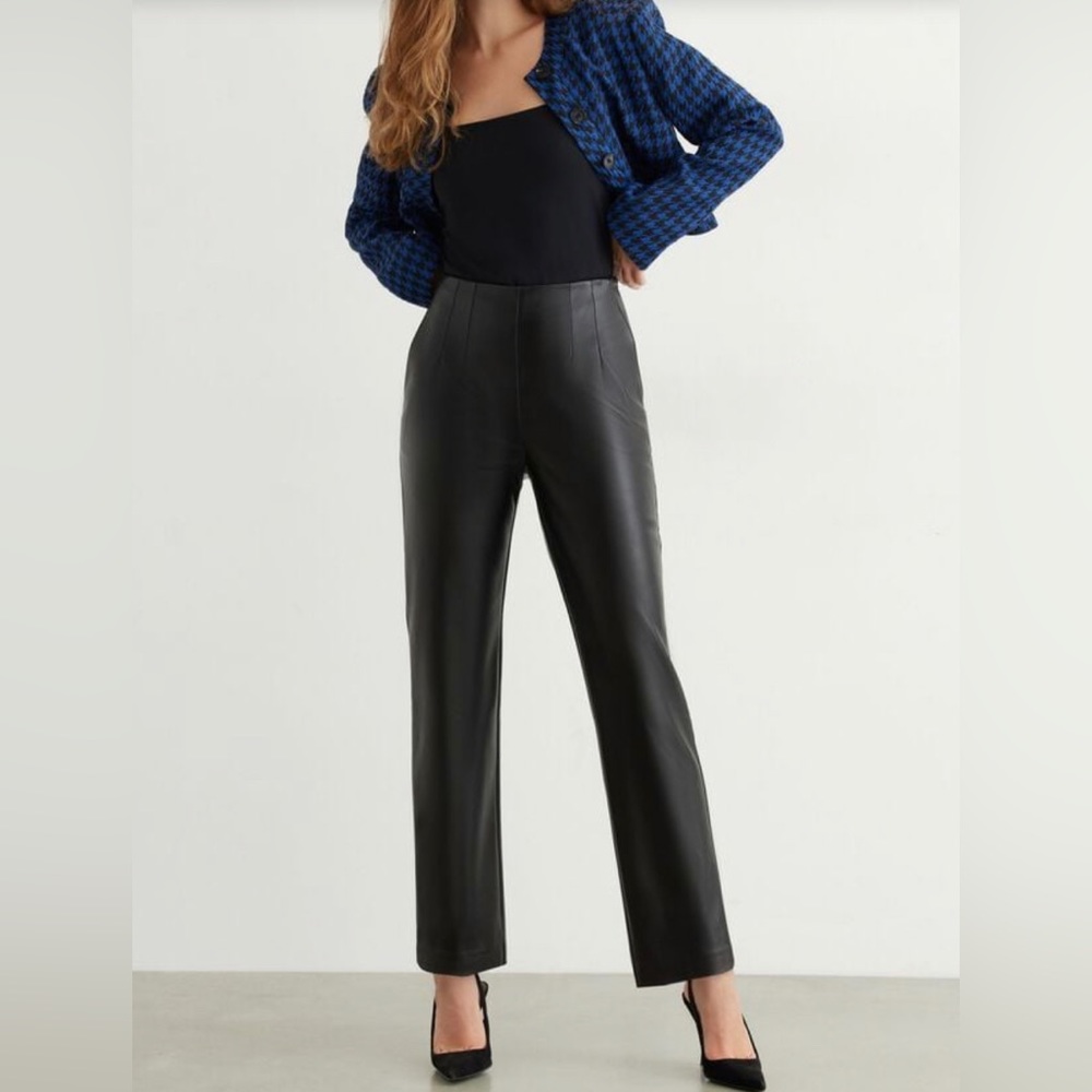 COPY - FINAL MARKDOWN- Kendall high waisted leather pants - 10